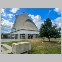 Le Corbusier, eglise Saint-Pierre, Firminy (Loire), Foto lescarnetsderoutedesophie.com.jpeg